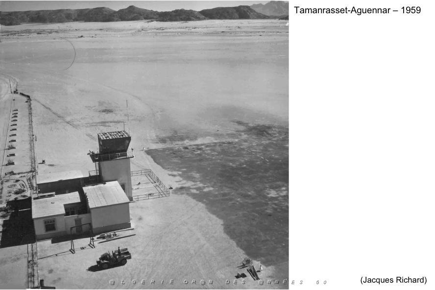 150-AERODROME-ET-BASE-1945-1962-34- (73) TAMANRASSET.jpg
